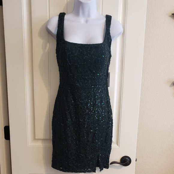B Darlin Dresses & Skirts - B. Darlin Hunter Green Sequin/Lace Dress NWT